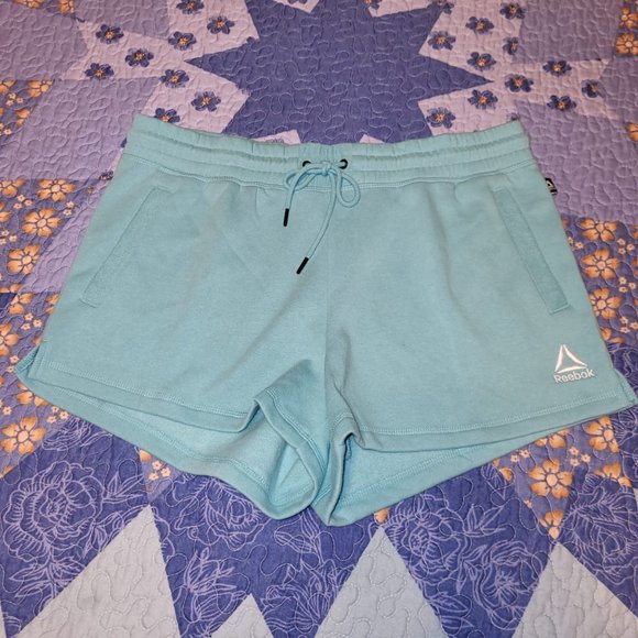 NWT Reebok Relaxed Shorts XL - Picture 2 of 6